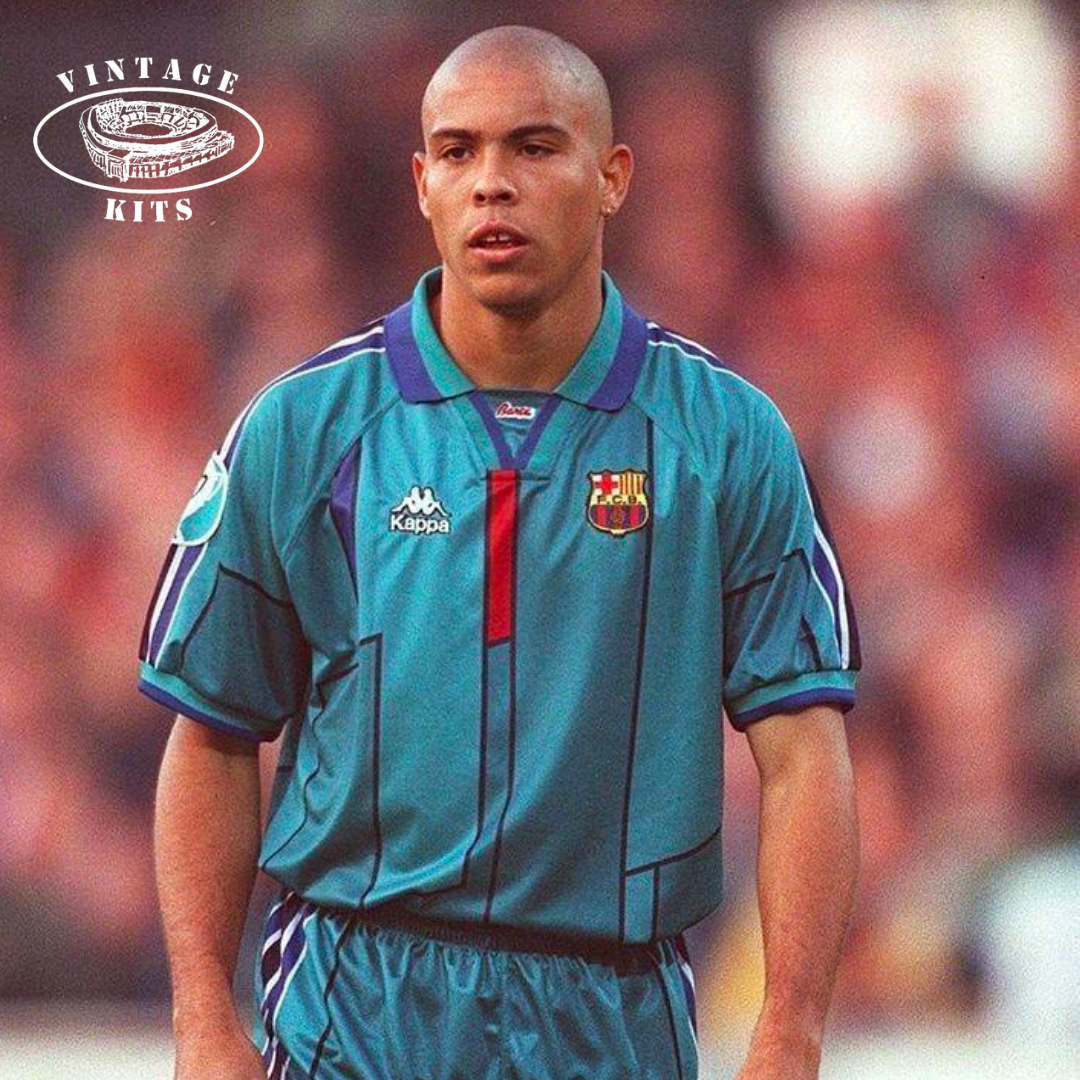 Barcelona 96/97 Away Kit