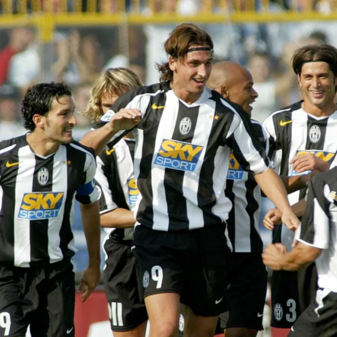 Juventus 04/05 Home Kit