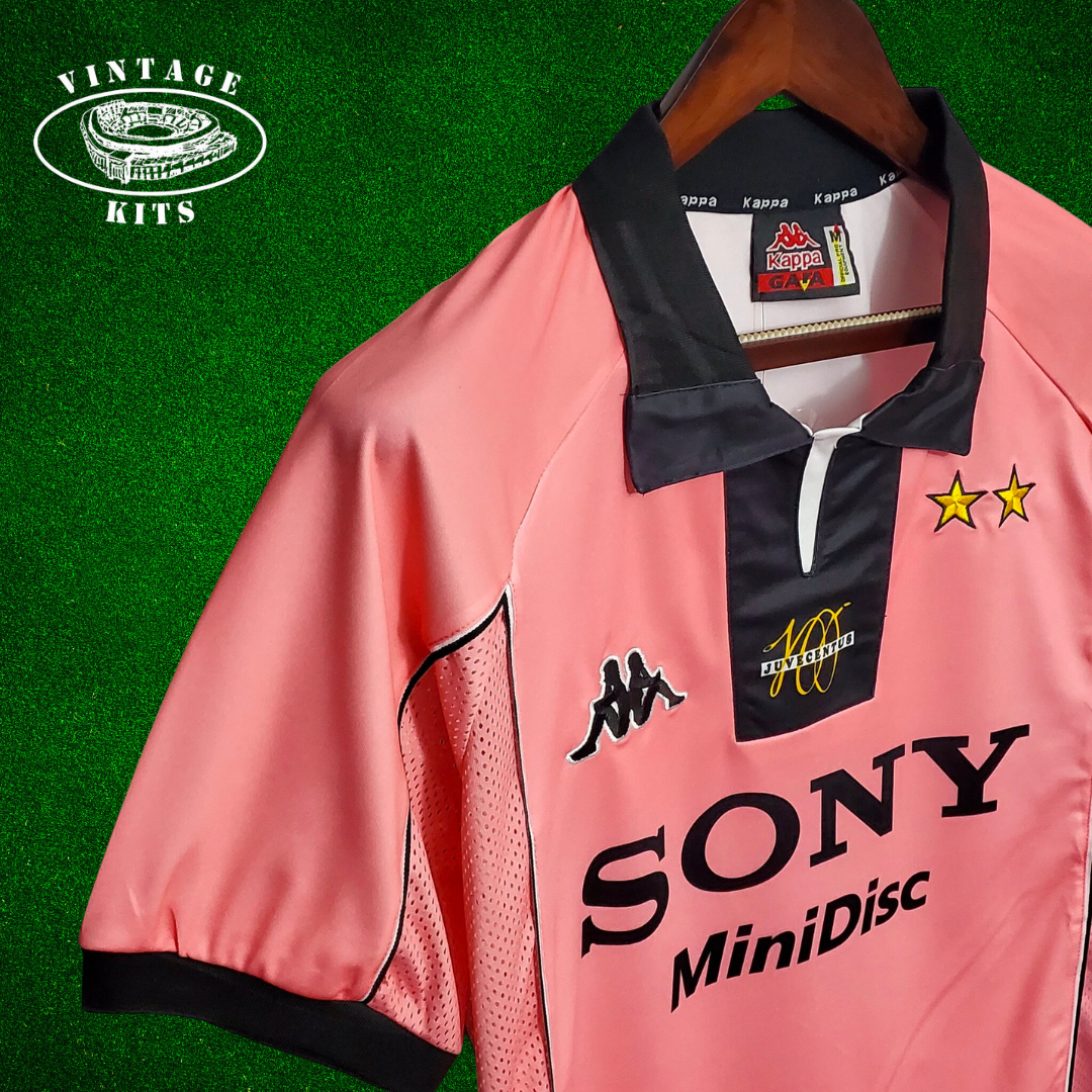 Juventus 97/98 Away Kit