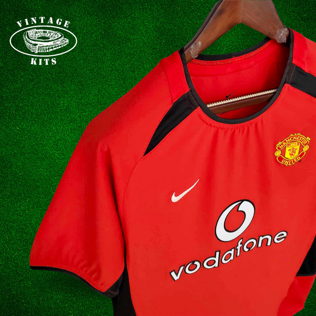 Manchester United 02/03 Home Kit