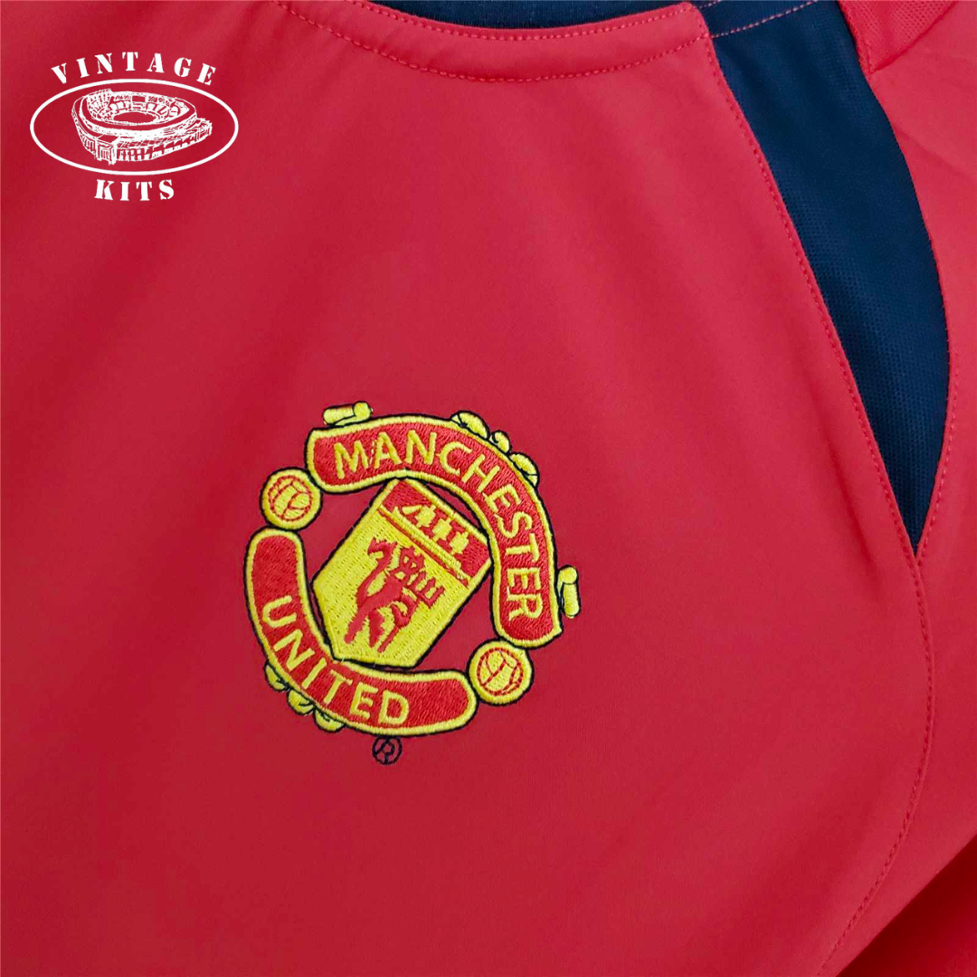 Manchester United 02/03 Home Kit