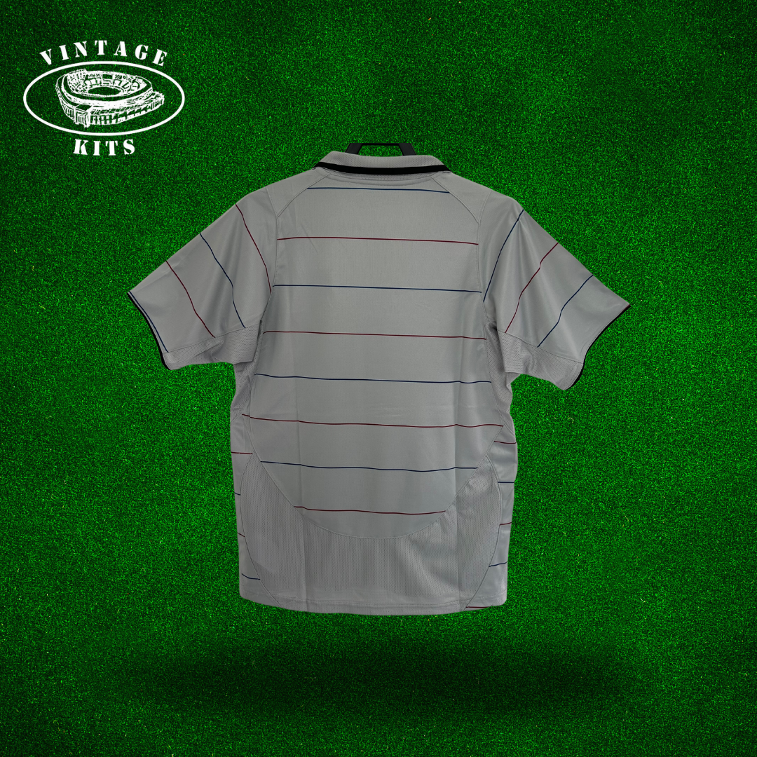 Barcelona 04/05 3RD Kit