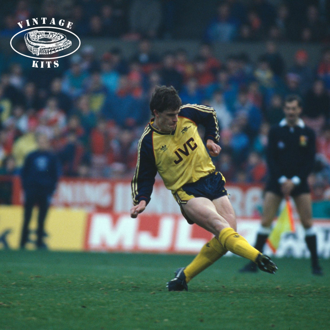Arsenal 88/91 Away Kit (Long Sleeve)