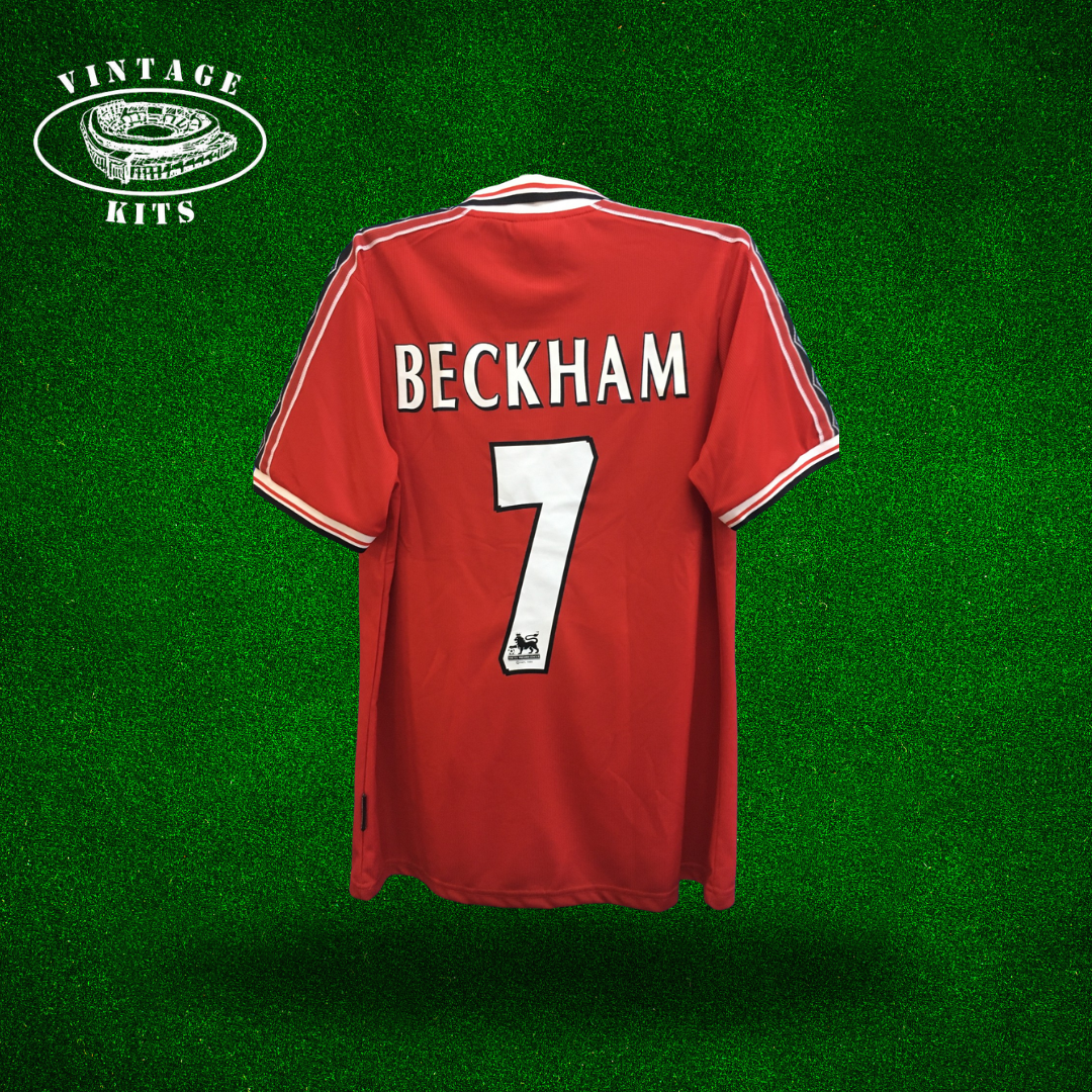 Manchester United 98/99 Home Kit