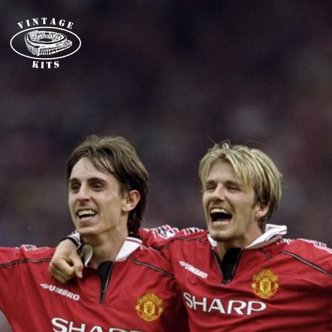 Manchester United 98/99 Home Kit