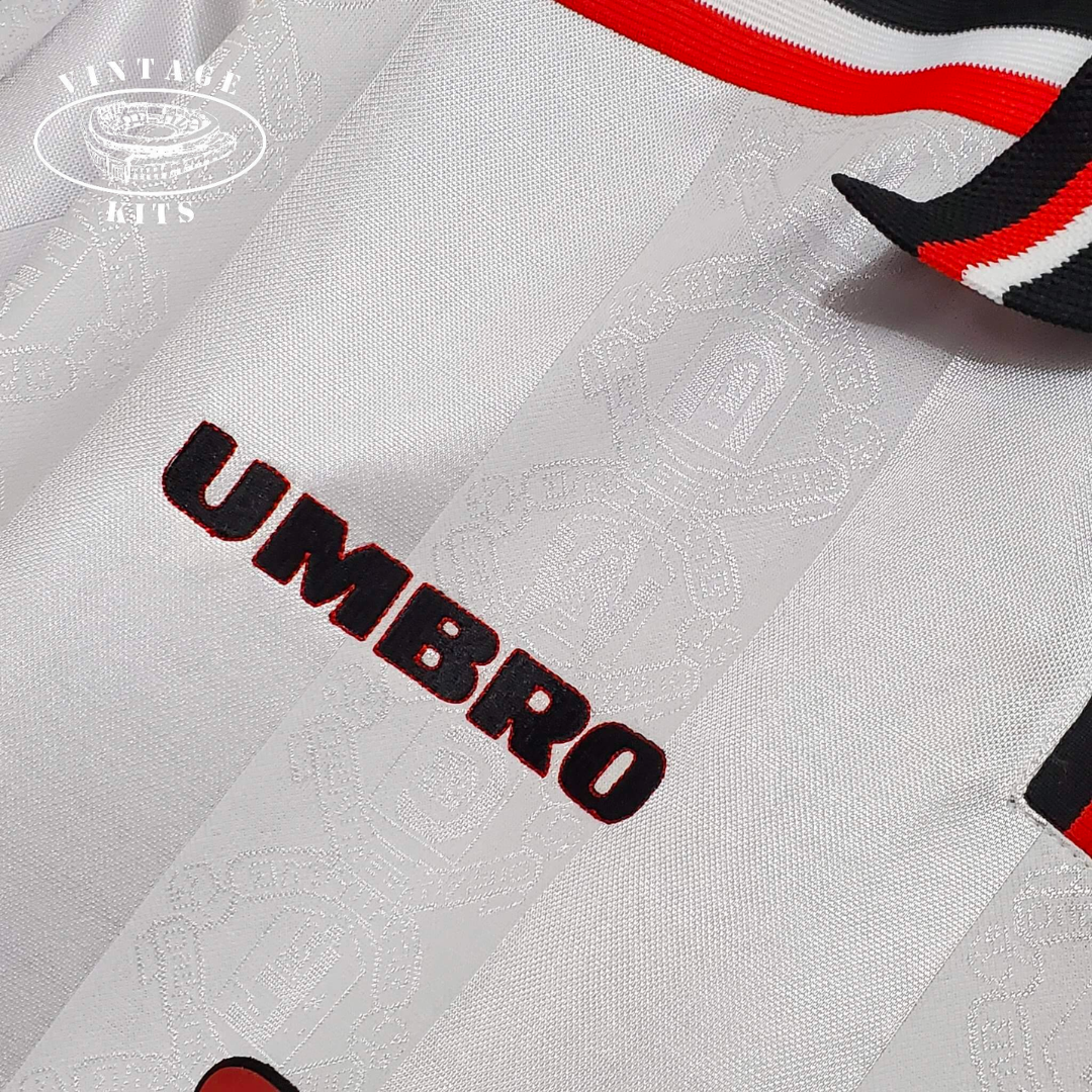 Manchester United 97/98 Away Kit