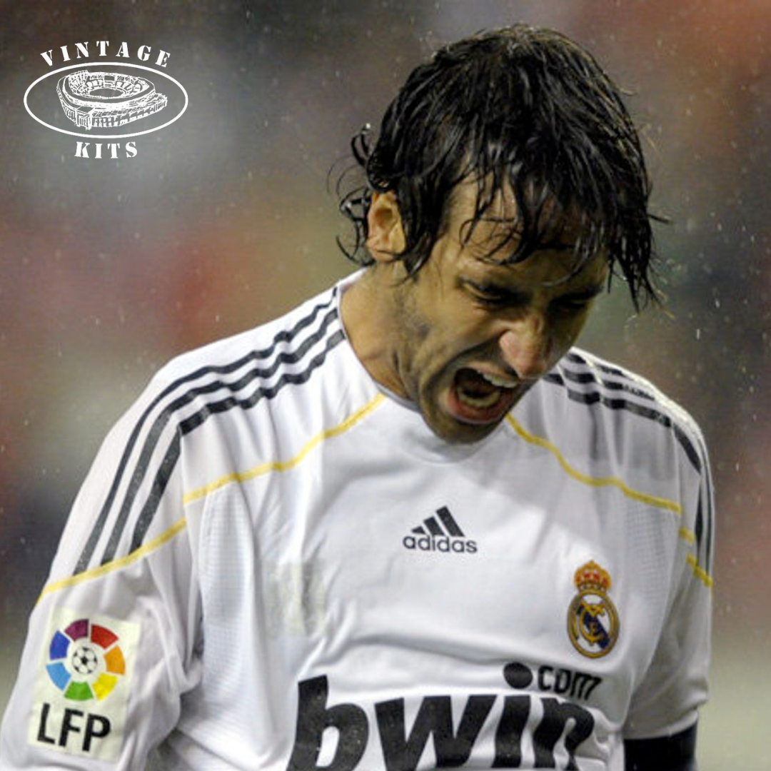 Real Madrid 09/10 Home Kit