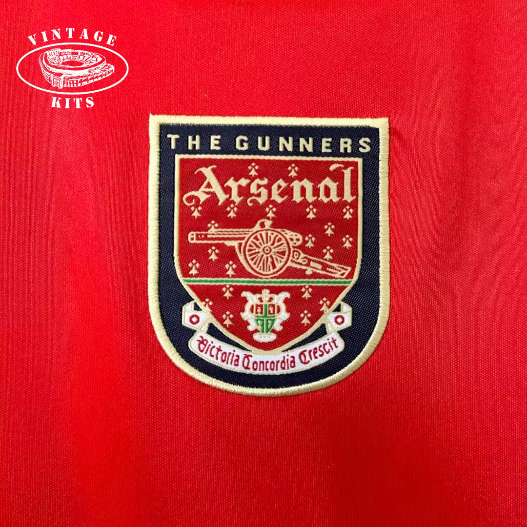 Arsenal 01/02 Home Kit