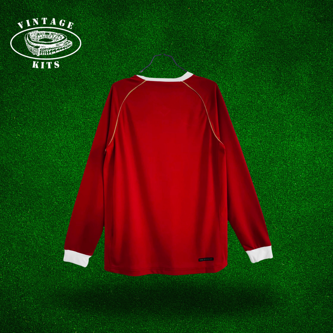 Manchester United 06/07 Home Kit (Long Sleeve)