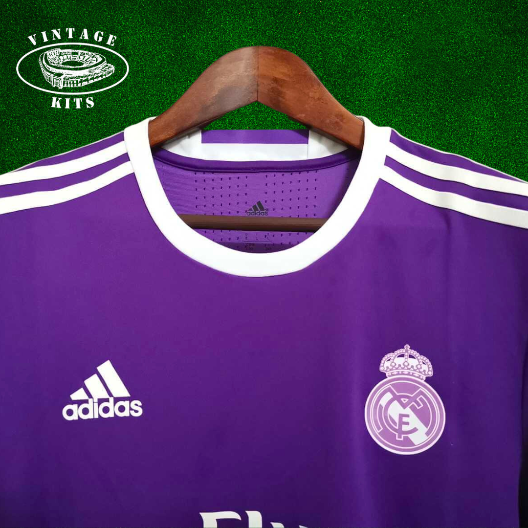 Real Madrid 16/17 Away Kit (Short Sleeve)