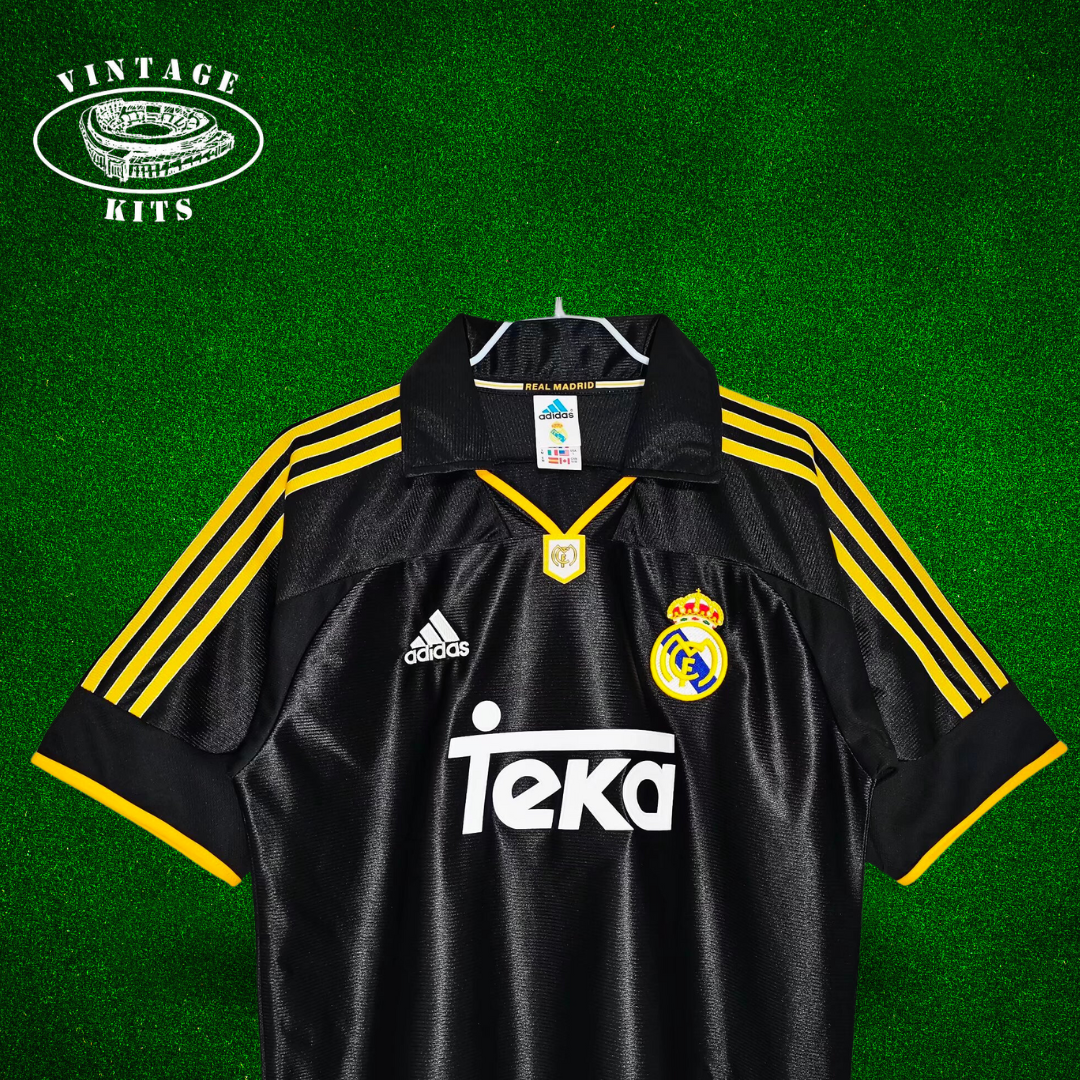 Real Madrid 99/01 Away Kit