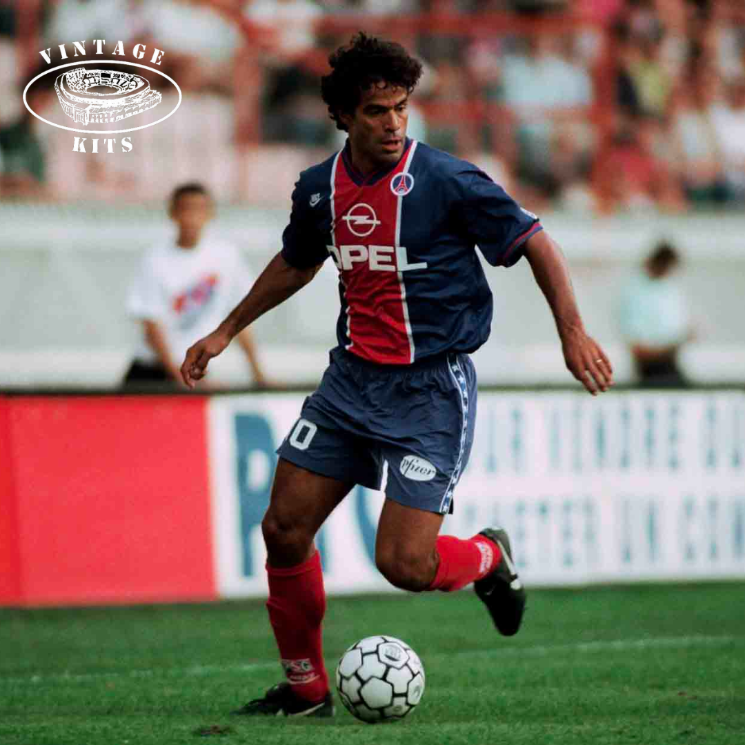 Paris Saint-Germain 95/96 Home Kit