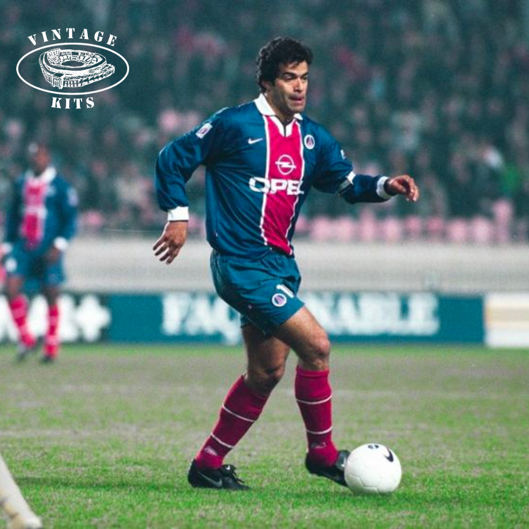 Paris Saint-Germain 95/96 Home Kit