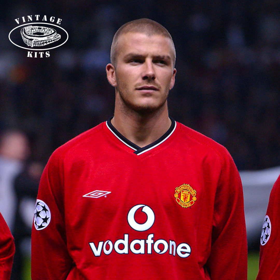 Manchester United 00/01 Home Kit