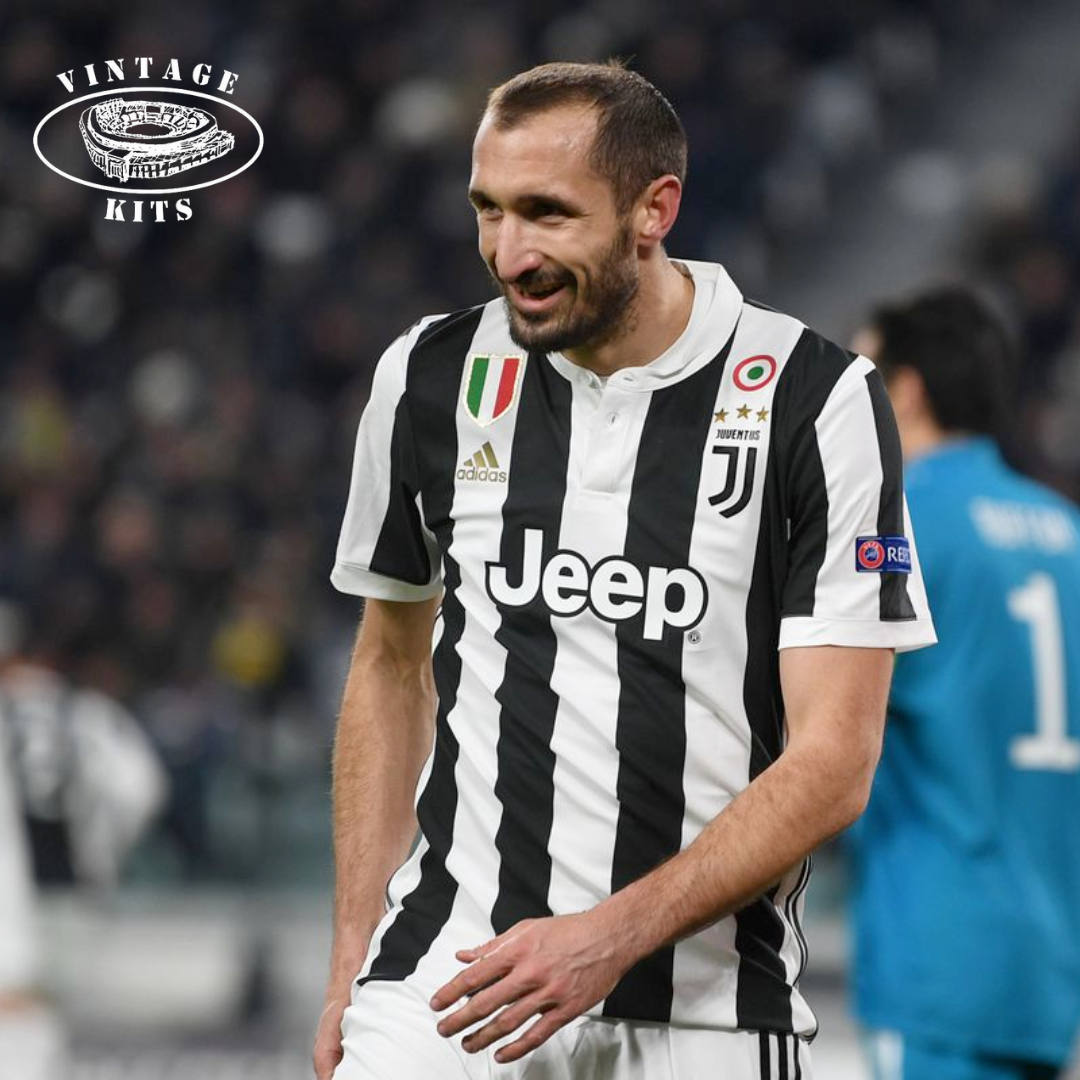 Juventus 17/18 Home Kit