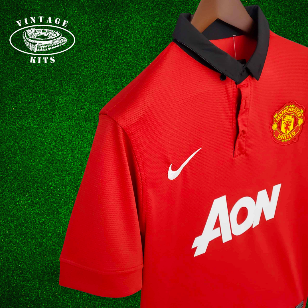 Manchester United 13/14 Home Kit