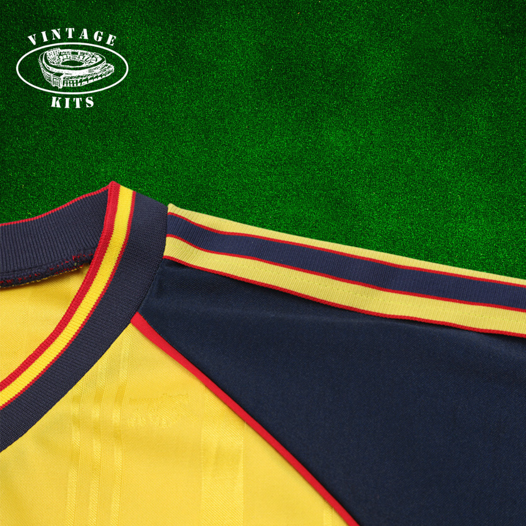 Arsenal 88/91 Away Kit (Long Sleeve)