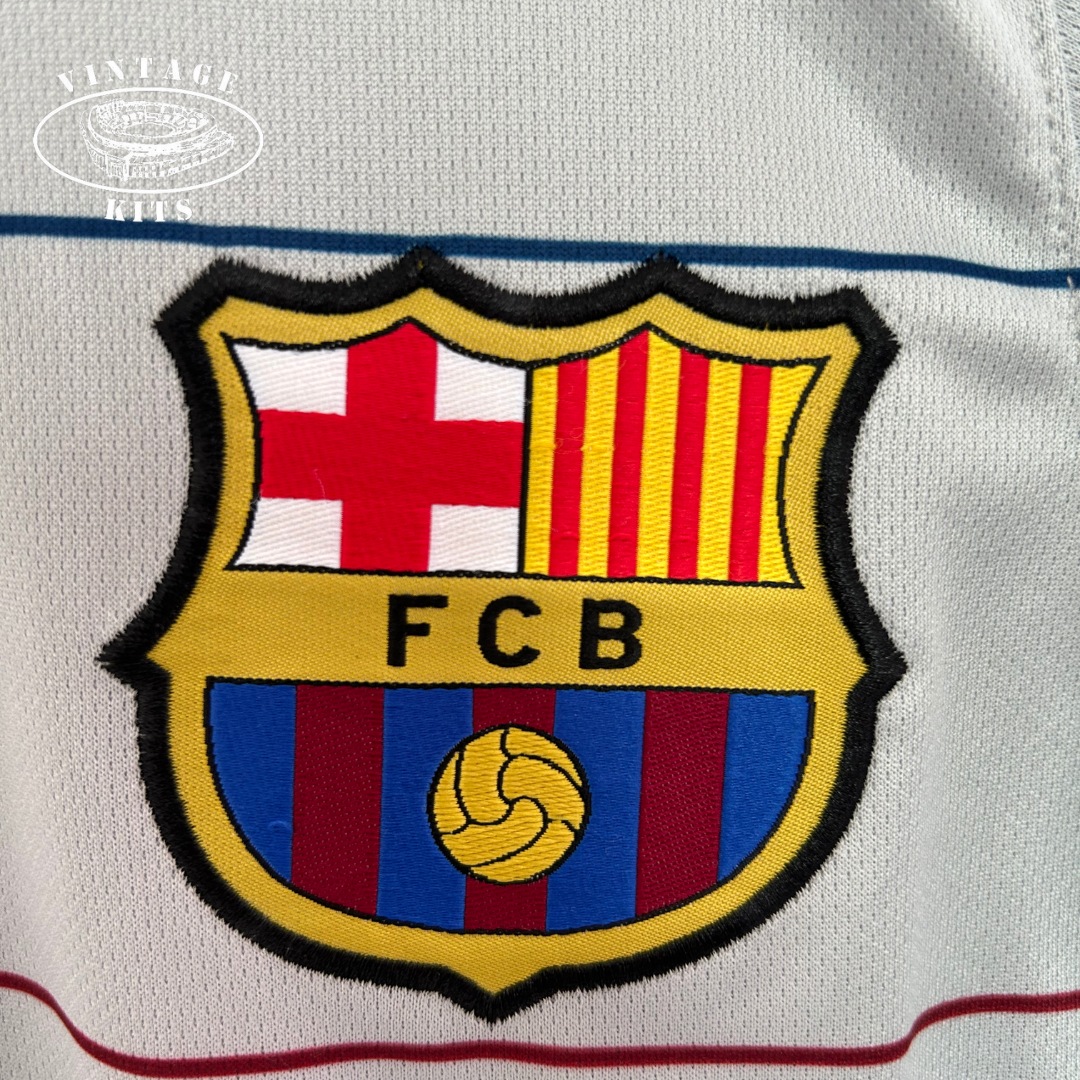 Barcelona 04/05 3RD Kit – Vintage Kits Barcelona 04/05 3RD Kit – Vintage Kits