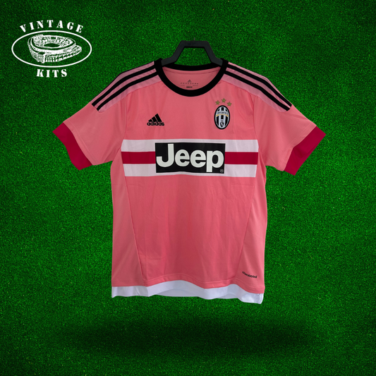 Juventus 15/16 Third Kit