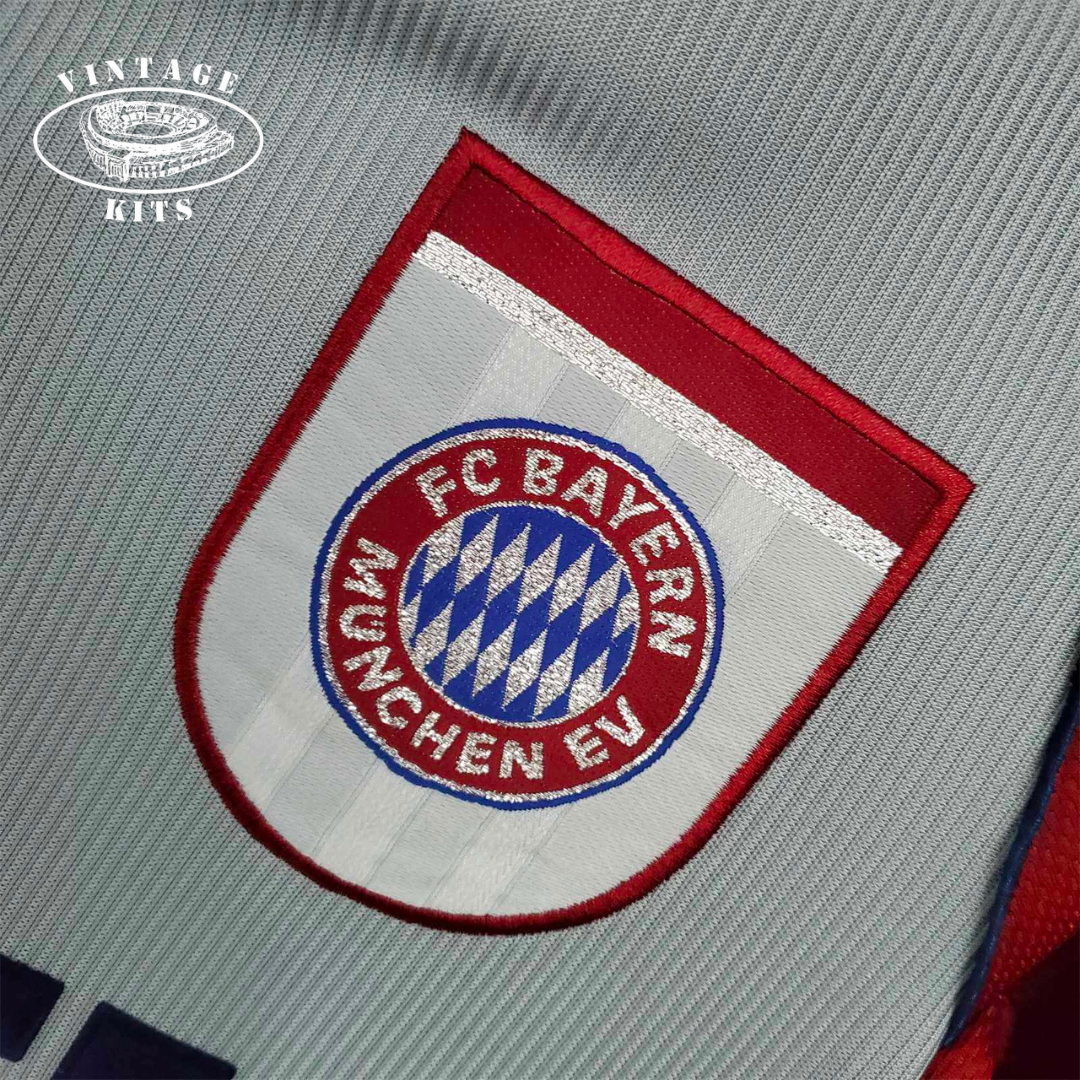 Bayern Munich 98/99 Away Kit