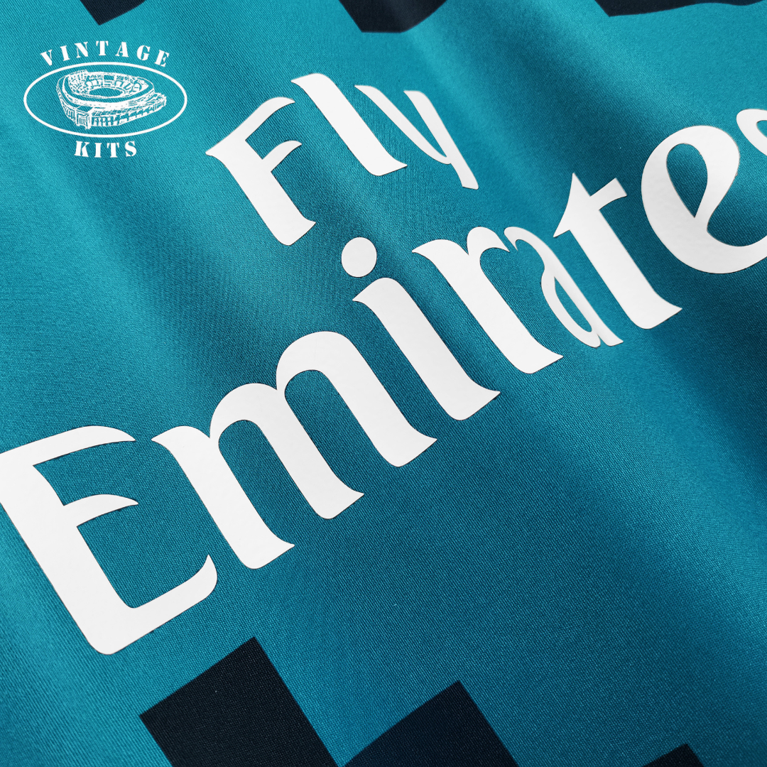 Real Madrid 17/18 Third kit