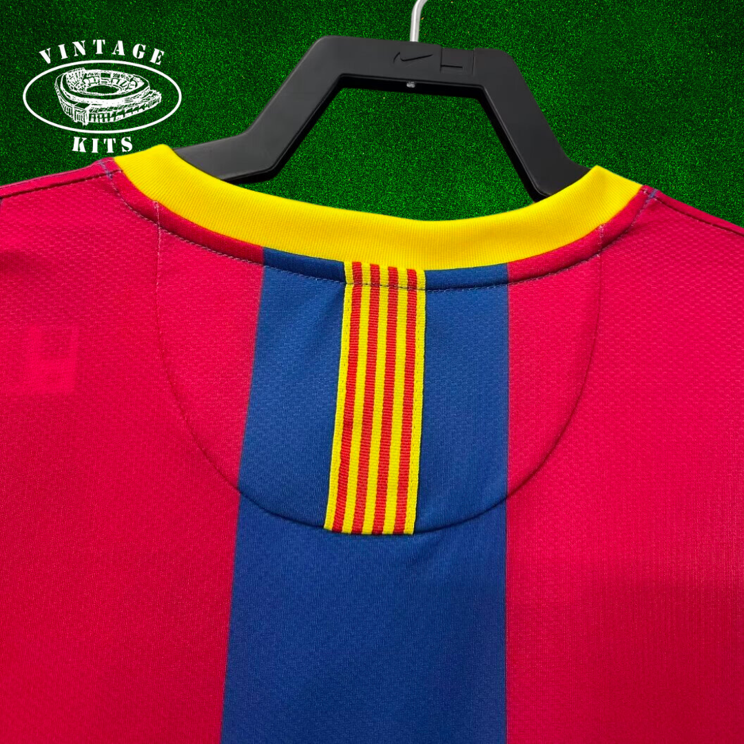 Barcelona 10/11 Home Kit (Long Sleeve)