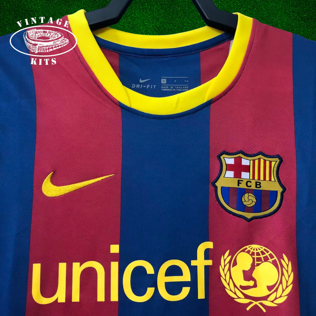 Barcelona 10/11 Home Kit