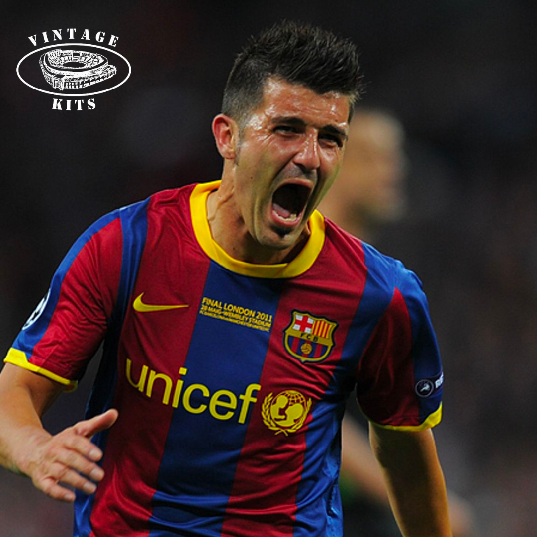 Barcelona 10/11 Home Kit